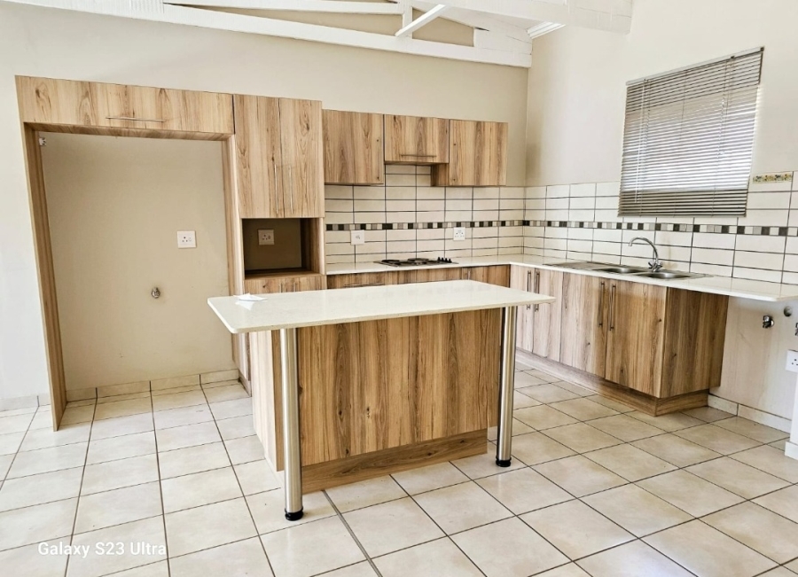 3 Bedroom Property for Sale in Waterval East North West